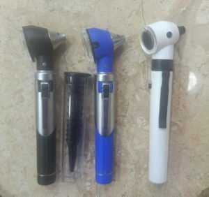 منظار أذن